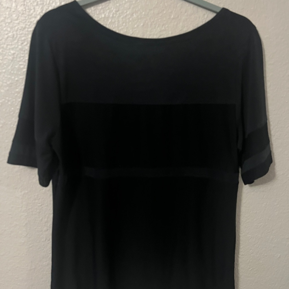 Black AXS Women's Top Large - Picture 7 of 8